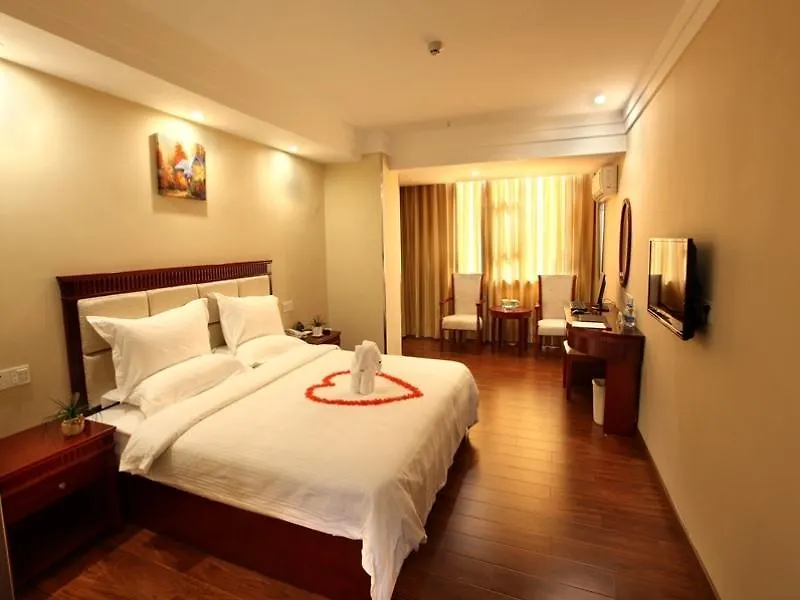 Greentree Inn Hainan Sanya Jiyang District Yalongwan Yingbin Avenue Ji